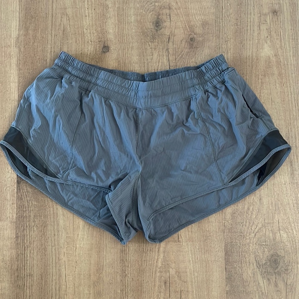 lululemon hottie hot shorts